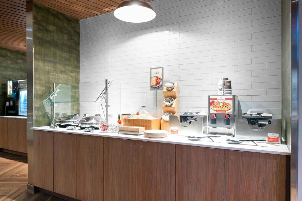 Hotel Fairfield By Marriott & 3*